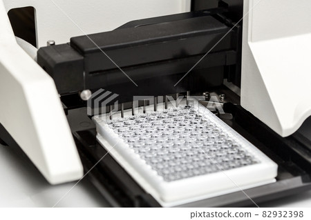 A chemical sample bottle. Centrifuge. A test tube vial sets for analysis. A chemical sample bottle. Centrifuge. A test tube vial sets for analysis. 82932398
