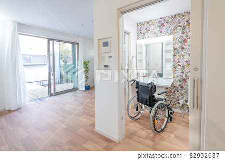 Inside view of a house with a wheelchair-accessible washroom 82932687