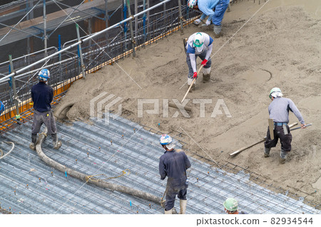 Concrete placement rod-shaped vibrator deck control dragonfly plasterer Concrete placement rod-shaped vibrator deck control dragonfly plasterer 82934544