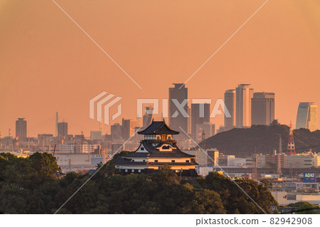 《Aichi Prefecture》 Skyscraper / evening view of Inuyama Castle and central Nagoya 82942908