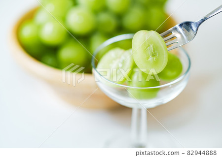 Grape Shine Muscat [Image of hometown tax return gift] 82944888