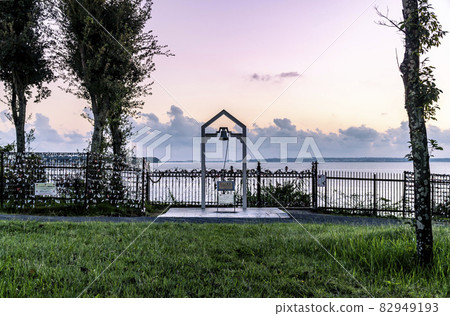 濱名湖服務區心岩,普拉特公園戀人的聖地濱名湖和被夕陽染紅的濱名湖 濱名湖服務區心岩,普拉特公園戀人的聖地濱名湖和被夕陽染紅的濱名湖 82949193