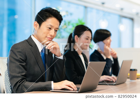 Office business person Photo cooperation: WEEK Shibadaimon (Sun Frontier Fudousan) Office business person Photo cooperation: WEEK Shibadaimon (Sun Frontier Fudousan) 82950024
