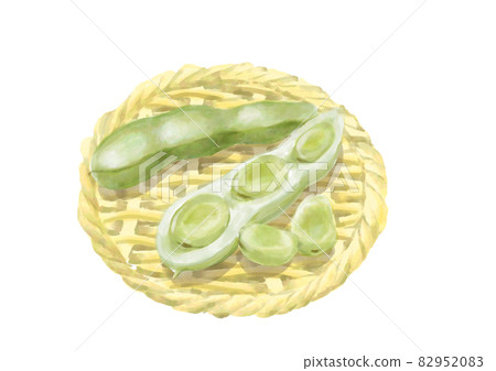 Broad beans in a colander Broad beans in a colander 82952083