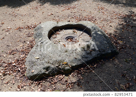 Giant Road, Giant Temple Ruins, Tower Heart Foundation, Gose City, Nara Prefecture 82953471