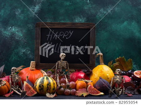 Halloween composition with autumn fruits Halloween composition with autumn fruits 82955054