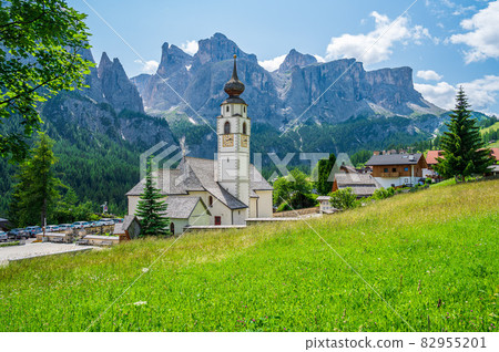 Church in Colfosco, Val Badia Church in Colfosco, Val Badia 82955201