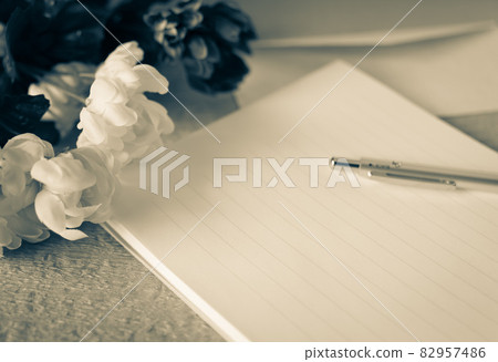 菊花和信慰問信訃告 菊花和信慰問信訃告 82957486