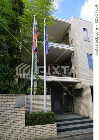 10月 978 Minato-ku, Motoazabu 2-chome, 斯洛伐克共和國駐日本大使館 82957814
