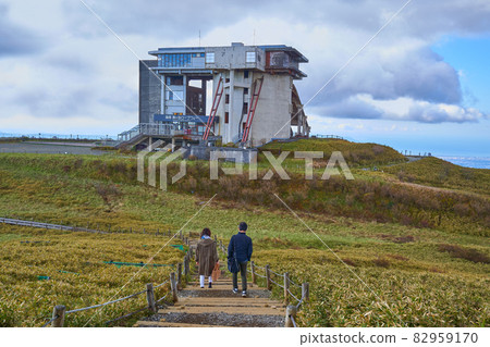 神奈川縣箱根町 從秋天的箱根駒嶽山頂到索道山頂站 神奈川縣箱根町 從秋天的箱根駒嶽山頂到索道山頂站 82959170