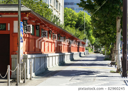 岐阜縣岐阜市小金町平和通人行道 82960245