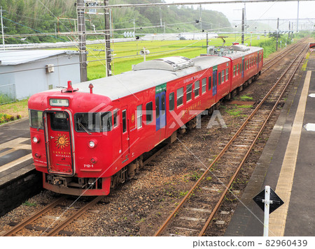 宮崎縣高湯郡津野町日峰線東津野站國鐵713系列車 宮崎縣高湯郡津野町日峰線東津野站國鐵713系列車 82960439