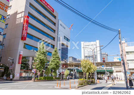 Scenery in front of the station Nakano Station Scenery in front of the station Nakano Station 82962062