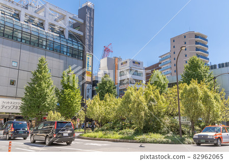 中野站前的風景 82962065