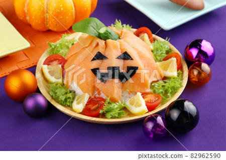 Halloween leaflet sushi Halloween leaflet sushi 82962590