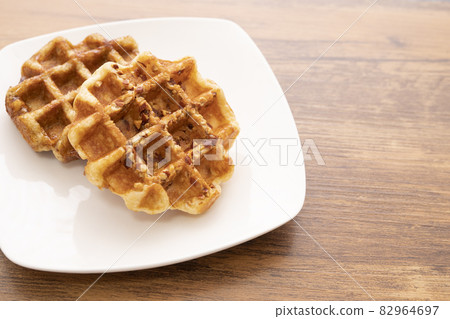 Almond waffles Almond waffles 82964697