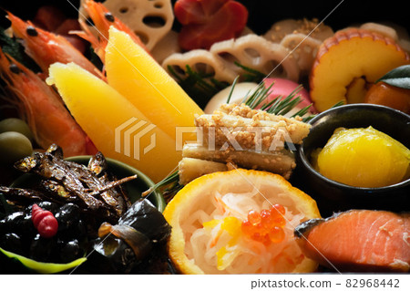 Osechi dishes (up) Osechi dishes (up) 82968442