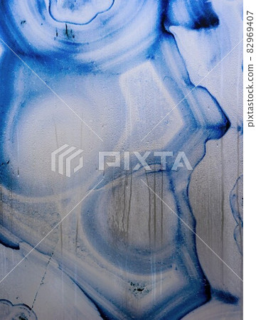 Glass window in the rain Glass window in the rain 82969407