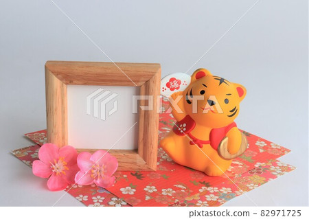 New Year's card material New Year's card material 82971725