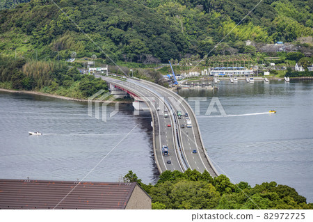 觀山寺空中纜車東名高速公路，從小草山展望台看到的濱名湖大橋 82972725