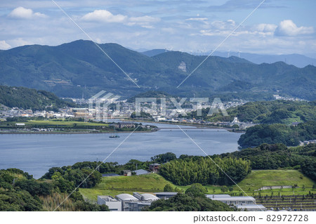 Kanzanji Ropeway Lake Okuhamana seen from Ogusayama Observatory 82972728