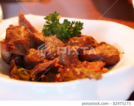 烤伊豆鹿肉 82975273