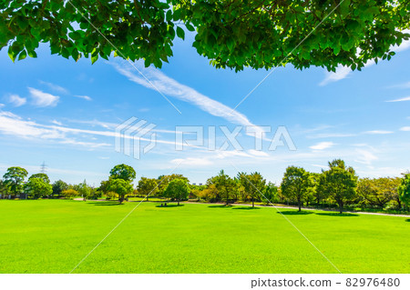 Todagawa Park, Agricultural Culture Park, a vast lawn open space with abundant greenery <Nagoya City, Aichi Prefecture> Todagawa Park, Agricultural Culture Park, a vast lawn open space with abundant greenery <Nagoya City, Aichi Prefecture> 82976480