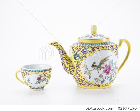 Chinese tea set, tea jar and bowl 82977150