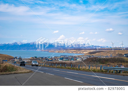 The town of Nozomi seen from the parking zone The town of Nozomi seen from the parking zone 82978001