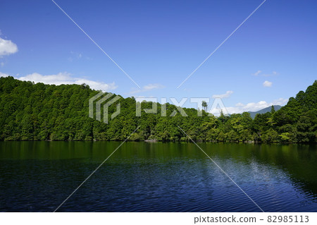 Shimokitayama Village Myojin Pond 82985113