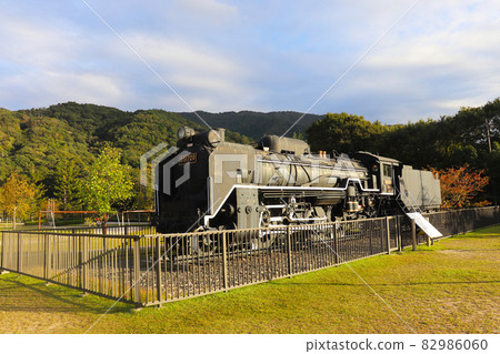 Hiroshima steam locomotive "D51 type 720" 82986060