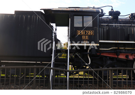 Hiroshima steam locomotive "D51 type 720" 82986070