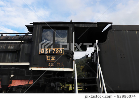 Hiroshima steam locomotive "D51 type 720" 82986074