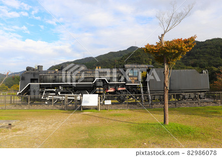 Hiroshima steam locomotive "D51 type 720" 82986078