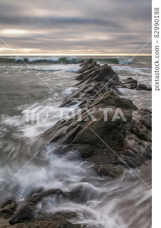 Hitachinaka City, Ibaraki Prefecture, Morning of the Cretaceous Formation in the Middle Ages Hitachinaka City, Ibaraki Prefecture, Morning of the Cretaceous Formation in the Middle Ages 82990198