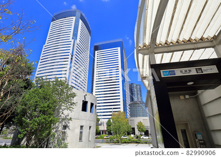 Toyosu Cityscape, Koto-ku, Tokyo Toyosu Station and Toyosu Center Building Toyosu Cityscape, Koto-ku, Tokyo Toyosu Station and Toyosu Center Building 82990906