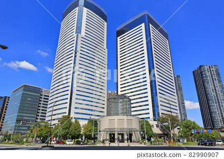 Toyosu Center Building, a cityscape of Toyosu, Koto-ku, Tokyo 82990907