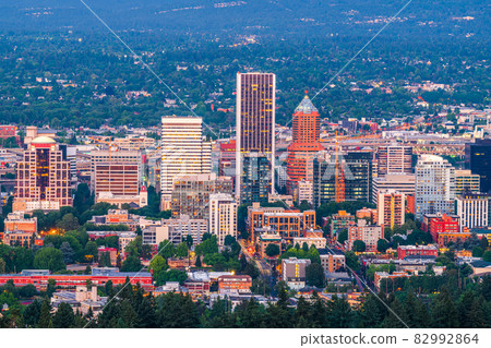 Portland, Oregon, USA Downtown Cityscape Portland, Oregon, USA Downtown Cityscape 82992864