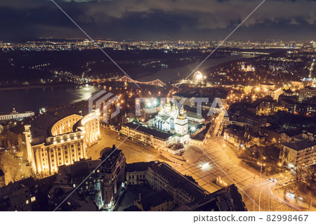 Aerial night view night Kyiv Aerial night view night Kyiv 82998467