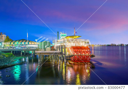 New Orleans paddle steamer New Orleans paddle steamer 83000477
