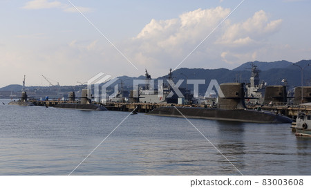 An anchored submarine seen from the park "Array Karasukojima" in Kure City, Hiroshima Prefecture An anchored submarine seen from the park "Array Karasukojima" in Kure City, Hiroshima Prefecture 83003608