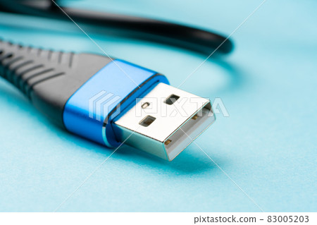 USB cable 83005203