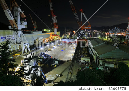 [Hiroshima Prefecture] Night view of the battleship Yamato construction dock seen from a hill overlooking historic area 83005776