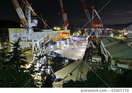 [廣島縣] 從山上俯瞰歷史遺蹟的大和號戰列艦建造船塢夜景 83005778
