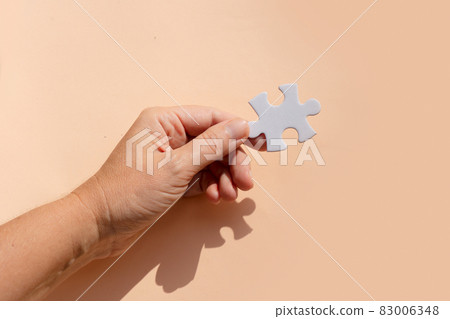 pazzles pieces on pink 83006348
