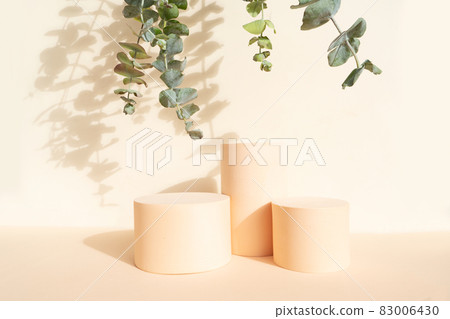 Minimal product display Minimal product display 83006430