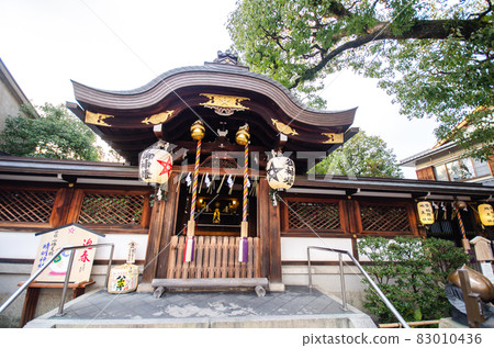 Seimei Shrine, a shrine related to Onmyodo 83010436