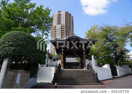 October 1041 Zenpukuji Teshimon and Motoazabu Hills Forest Tower / Motoazabu 1-chome, Minato-ku 83010759