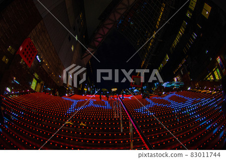 夜晚的京都車站 夜晚的京都車站 83011744