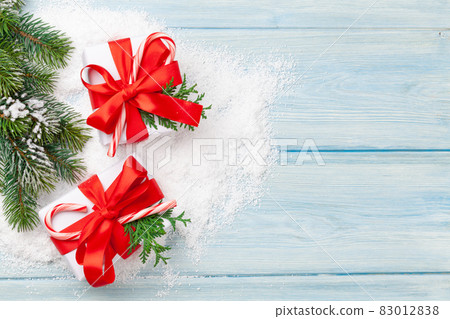 Christmas gift boxes with craft decor Christmas gift boxes with craft decor 83012838
